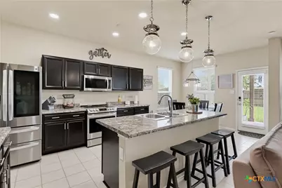 1524 Birmingham Drive, Seguin, TX 78155 - Photo 5