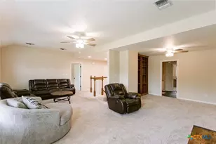 101 Legend Dr, Victoria, TX 77904 - Photo 29