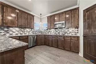 8410 Grand Oaks Ln, Killeen, TX 76542 - Photo 17