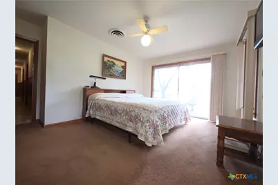 518 N San Patricio Street, Goliad, TX 77963 - Photo 11