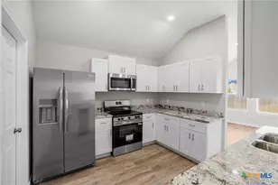 209 Foxtail Dr, Temple, TX 76502 - Photo 9