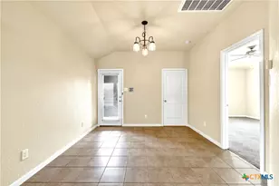 1048 Lilac Wind, New Braunfels, TX 78130 - Photo 11