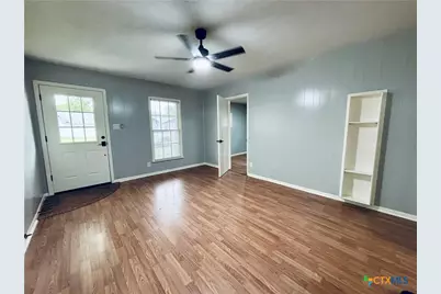2609 Cardinal Street, Victoria, TX 77901 - Photo 3