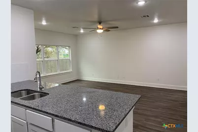 1858 Royal Loop, Belton, TX 76513 - Photo 5
