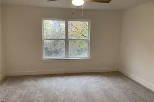 1858 Royal Loop, Belton, TX 76513 - Photo 13