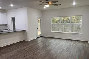 1858 Royal Loop, Belton, TX 76513 - Photo 3