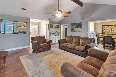 206 Fleetwood Drive, Victoria, TX 77901 - Photo 3