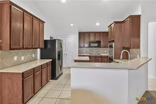 6001 Graphite Dr, Killeen, TX 76542 - Photo 3