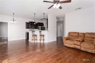 202 Diane Dr, Moody, TX 76557 - Photo 3