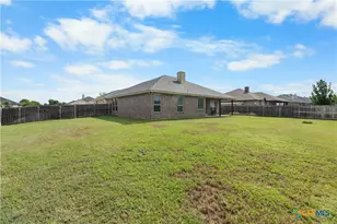 109 Inwood Dr, Gatesville, TX 76528 - Photo 35