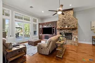 5 Horseshoe Trail, New Braunfels, TX 78132 - Photo 13