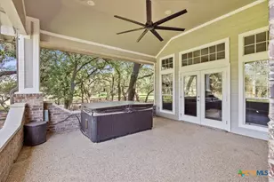 5 Horseshoe Trail, New Braunfels, TX 78132 - Photo 9