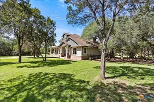 5 Horseshoe Trail, New Braunfels, TX 78132 - Photo 3