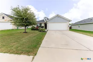 303 Schuyerville Dr, Elgin, TX 78621 - Photo 3