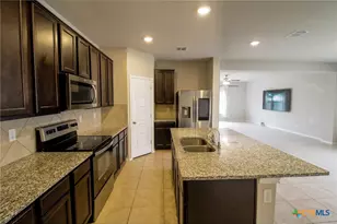 4705 Cambridge Pk, Converse, TX 78109 - Photo 3