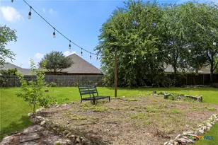 1521 S Mesquite Ave, New Braunfels, TX 78130 - Photo 31