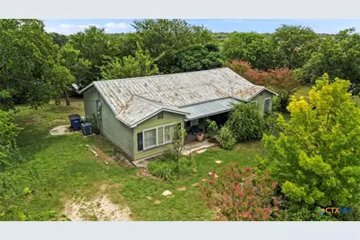 1521 S Mesquite Avenue, New Braunfels, TX 78130 - Photo 37