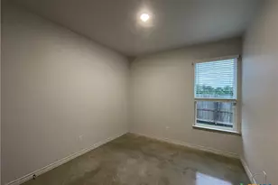 318 Dolphin Dr, Temple, TX 76501 - Photo 11