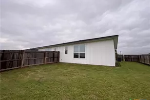 318 Dolphin Dr, Temple, TX 76501 - Photo 17