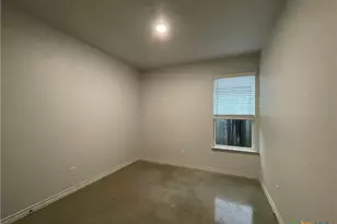 318 Dolphin Dr, Temple, TX 76501 - Photo 9