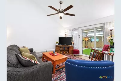 9622 Covey Bridge Ln, Austin, TX 78758 - Photo 5