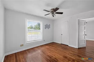 1518 S 37th St, Temple, TX 76504 - Photo 31