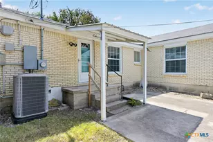 1518 S 37th St, Temple, TX 76504 - Photo 9