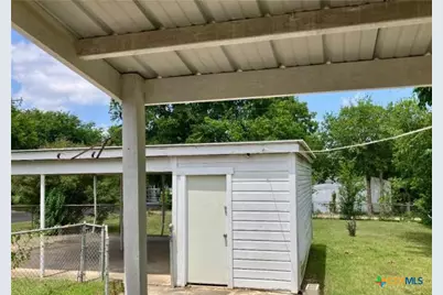 1518 S 37th Street, Temple, TX 76504 - Photo 7