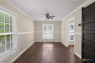 1518 S 37th St, Temple, TX 76504 - Photo 25