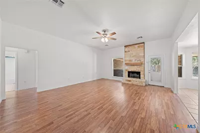 24 Ridgewood Drive, Belton, TX 76513 - Photo 7