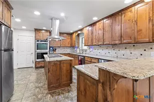 106 Aberdeen St, Victoria, TX 77904 - Photo 9