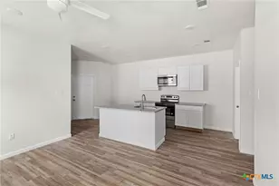 814 S 22nd St, Temple, TX 76501 - Photo 7