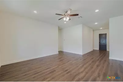 230 Sigel Avenue, New Braunfels, TX 78132 - Photo 7