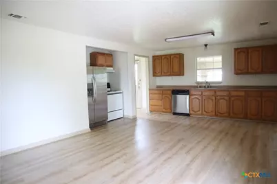 707 Old Seguin Luling, Seguin, TX 78155 - Photo 11