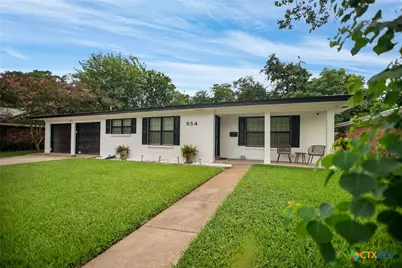 554 Brookhollow Drive, Port Lavaca, TX 77979 - Photo 3