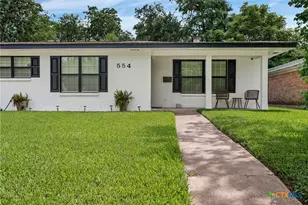 554 Brookhollow Dr, Port Lavaca, TX 77979 - Photo 1
