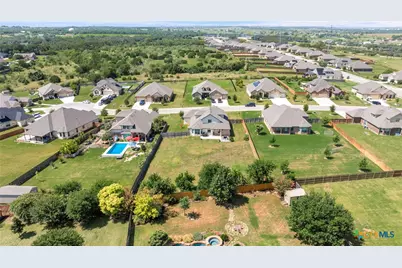 1527 Mountain Crest Cove, Salado, TX 76571 - Photo 45