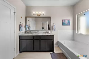 1527 Mountain Crst Cv, Salado, TX 76571 - Photo 21
