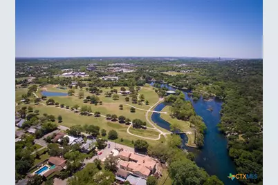 695 W Klingemann Street, New Braunfels, TX 78130 - Photo 7