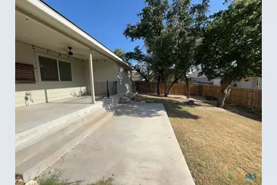 1824 Fall Creek Court, Copperas Cove, TX 76522 - Photo 31