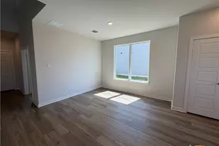 6906 McGregor Loop, Killeen, TX 76549 - Photo 5