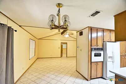 788 Mary Preiss Drive, New Braunfels, TX 78132 - Photo 3