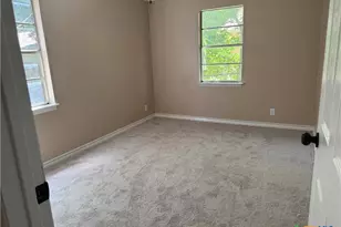 909 W Munroe Ave, Temple, TX 76501 - Photo 7