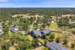 824 Woodland Hills Dr, Marble Falls, TX 78654 - Photo 35