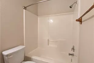 956 Misty Acres Dr, New Braunfels, TX 78130 - Photo 21