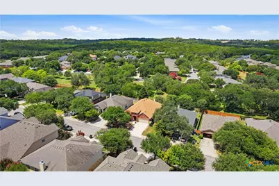 771 San Luis, New Braunfels, TX 78132 - Photo 3