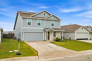2931 Whinchat, New Braunfels, TX 78130 - Photo 3