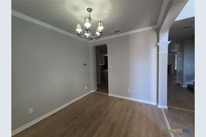 423 Wrought Iron Drive, Harker Heights, TX 76548 - Photo 5