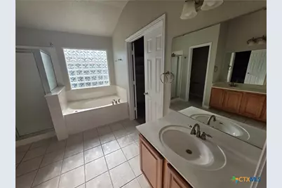 423 Wrought Iron Drive, Harker Heights, TX 76548 - Photo 13