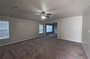 423 Wrought Iron Dr, Harker Heights, TX 76548 - Photo 9